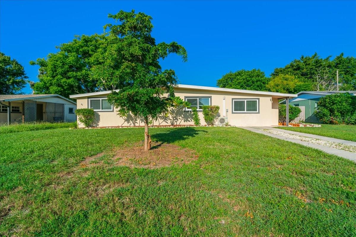 21st St, Bradenton, FL 34205
