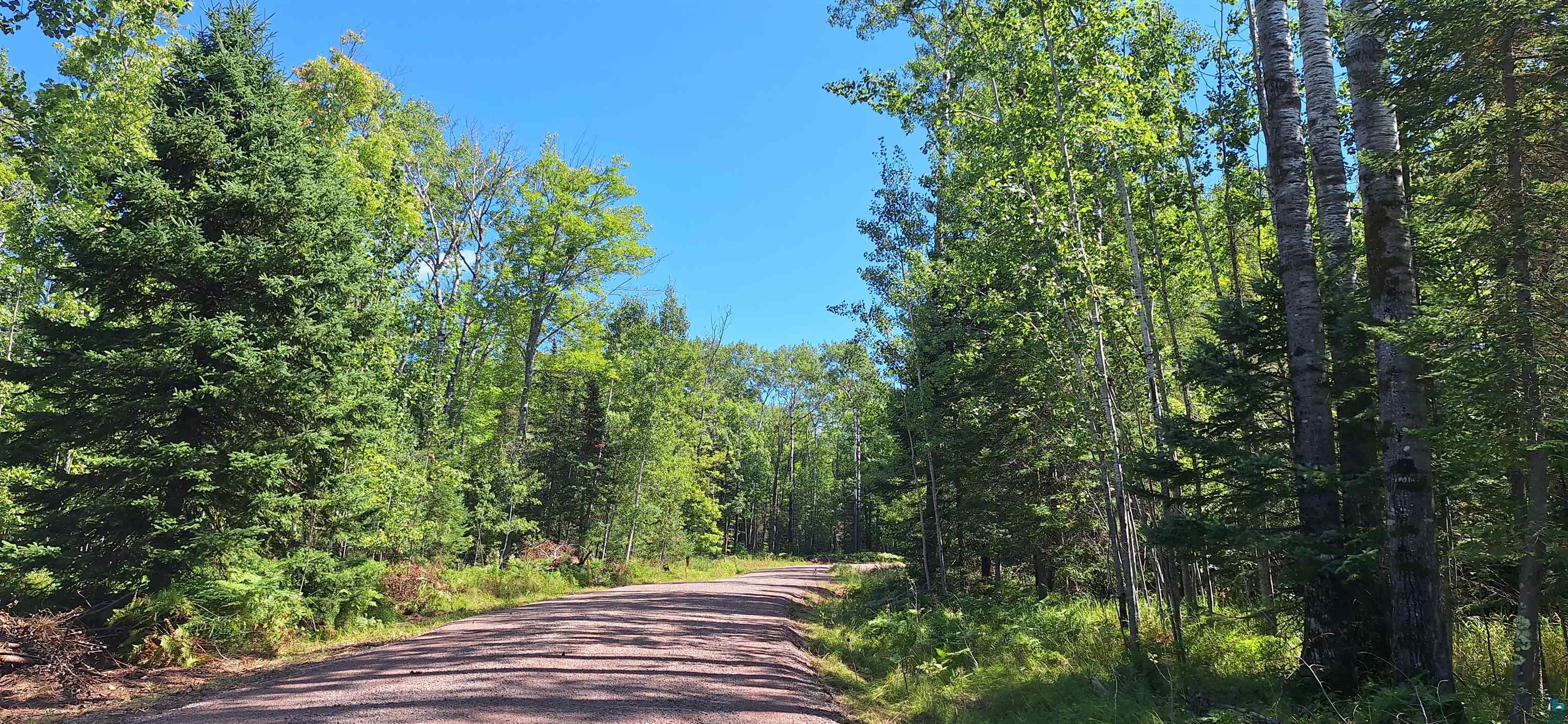 Land in LaPointe 2