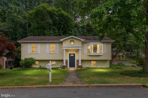 59 Sleepy Hollow Rd, ANNAPOLIS, MD, 21401-1074 | Card Image