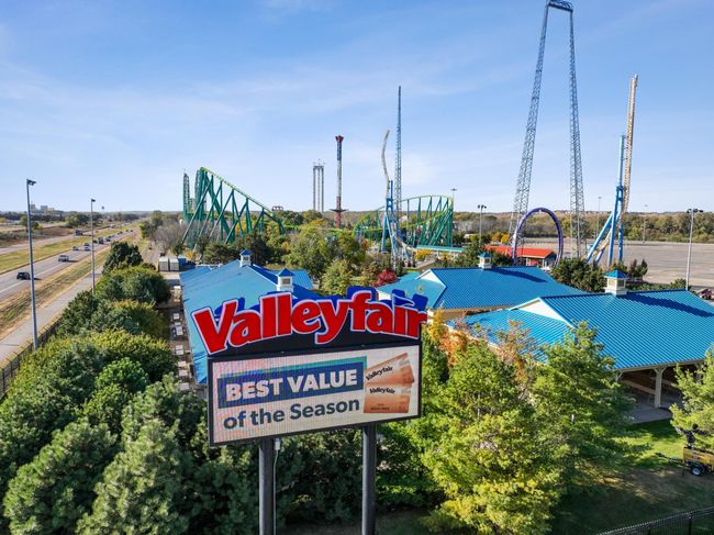 Valleyfair, Soak City & ValleyScare. 75 + rides and attractions..jpg | Image 42
