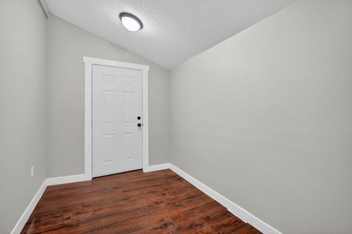 1621 Des Moines St, Des Moines, IA, 50316-3534 | Card Image