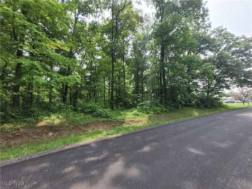 1246 Laurel Dr, West Salem, OH, 44287-9134 | Card Image