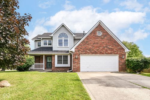 493 Clearwater Blvd, Whiteland, IN, 46184-1917 | Card Image