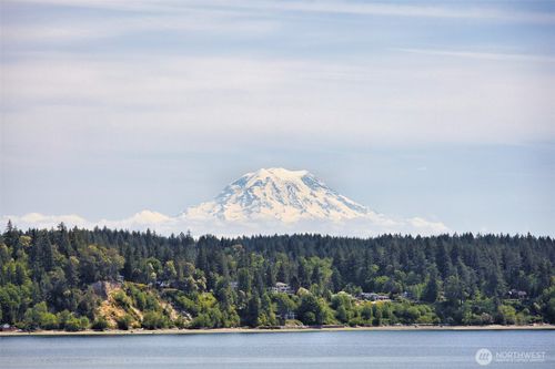 211 E Vineyard Crest Rd, Grapeview, WA, 98546-9456 | Card Image