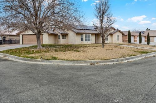 14926 Rivers Edge Rd, Helendale, CA, 92342 | Card Image