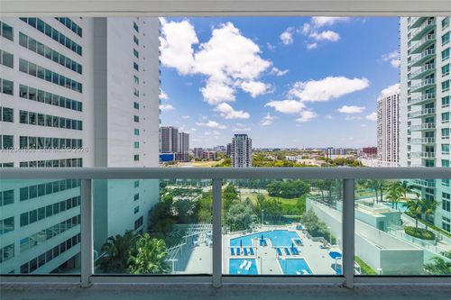 1806-1800 N Bayshore Dr, Miami, FL, 33132-3226 | Card Image