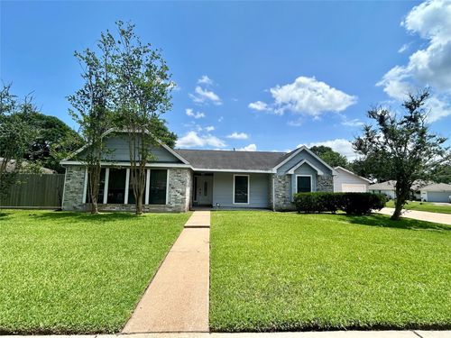2711 Laurel Creek Way Way, Pearland, TX, 77581 | Card Image
