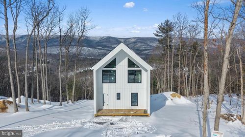 4039 Supinlick Ridge Rd, MOUNT JACKSON, VA, 22842-3457 | Card Image