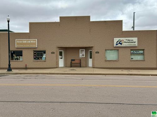 110 Reed St, Akron, IA, 51001-7739 | Card Image