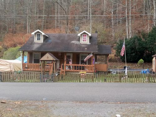 1822 Derby Road, Appalachia, VA, 24216 | Card Image