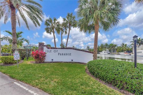 apt-109-440 Paradise Isle Blvd, Hallandale Beach, FL, 33009-5837 | Card Image