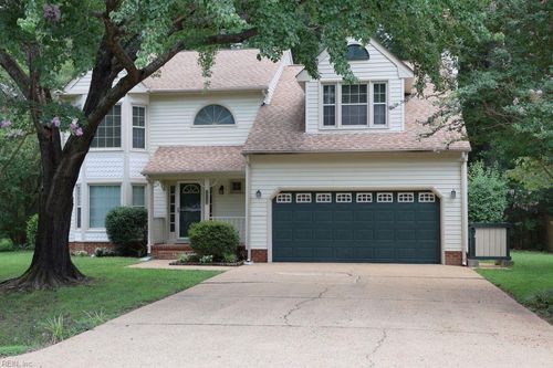 302 Peachtree Ln, Yorktown, VA, 23693-4438 | Card Image