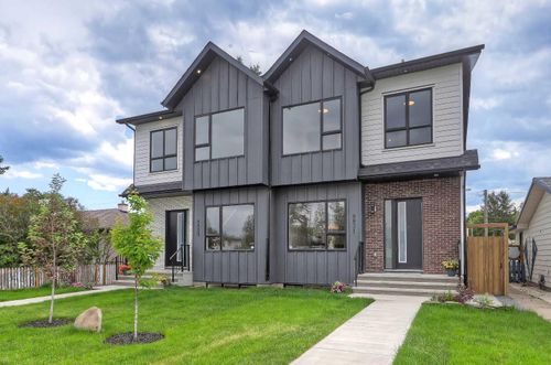 8829 47 Avenue Nw, Calgary, AB, T3B2A3 | Card Image
