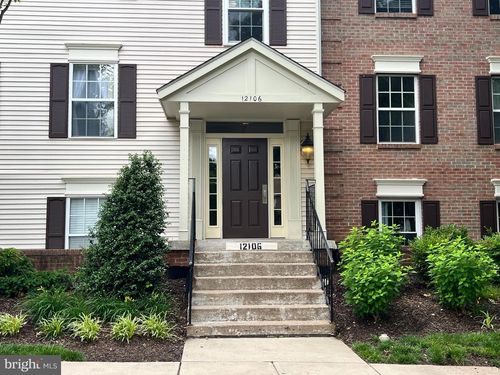 apt-302-12106 Greenway Ct, FAIRFAX, VA, 22033-2559 | Card Image