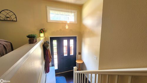 722 S Garfield Ave, Mason City, IA, 50401-4735 | Card Image