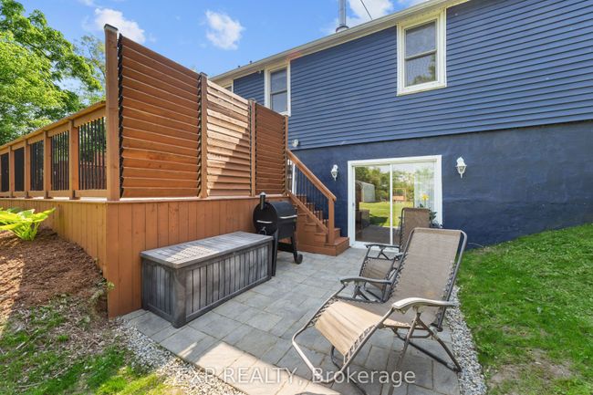 33202 Back St, House other with 3 bedrooms, 2 bathrooms and 4 parking in Iona Station ON | Image 33