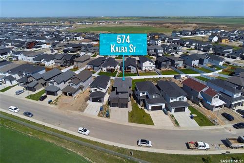 547 Kalra St, Saskatoon, SK, S7W1E7 | Card Image