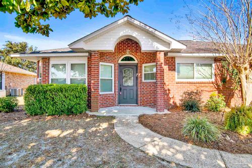 512 Batten Blvd, Pensacola, FL, 32507-8659 | Card Image