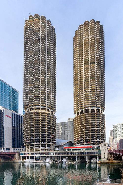 apt-3834-300 N State St, CHICAGO, IL, 60654-3034 | Card Image