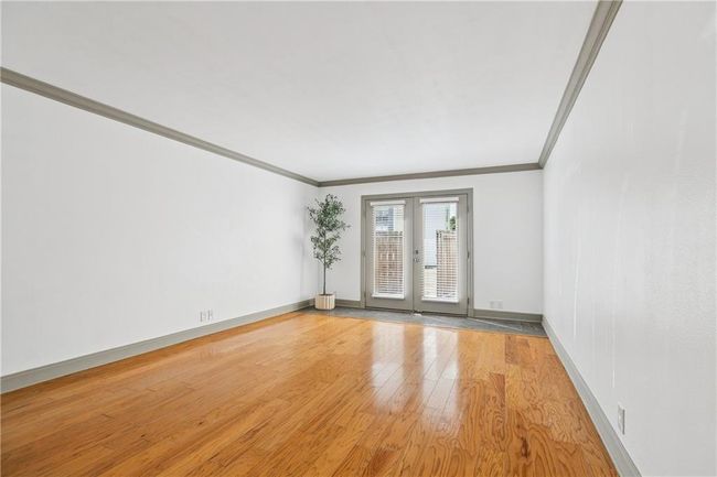 Living Room | Image 4