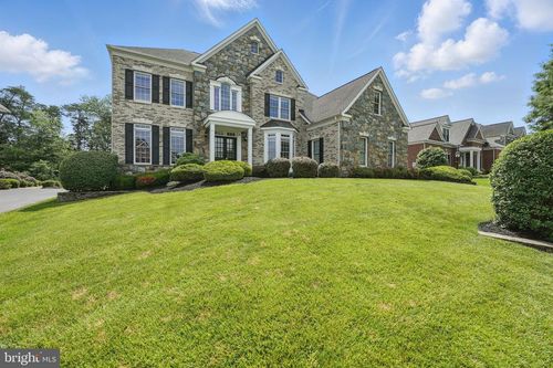 6033 Tinley Mill Dr, HAYMARKET, VA, 20169-3292 | Card Image