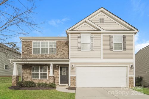 9621 Pond Vista Ct, Charlotte, NC, 28216-6834 | Card Image