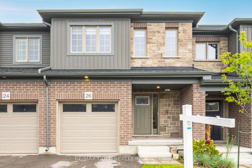 26 W Mill St, Ayr, ON, N0B1E0 | Card Image