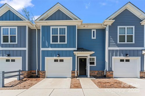2032 Summey Ave, Charlotte, NC, 28205-7934 | Card Image