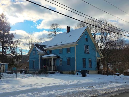 135 Wall St, Springfield, VT, 05156-3517 | Card Image