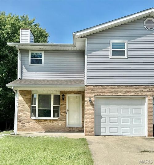 105 Christine Drive, Belleville, IL, 62221 | Card Image
