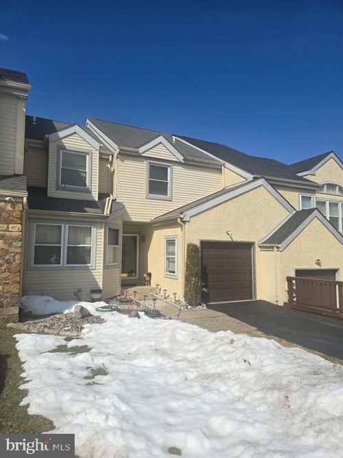 25 Bellwood Dr, FEASTERVILLE TREVOSE, PA, 19053-7216 | Card Image