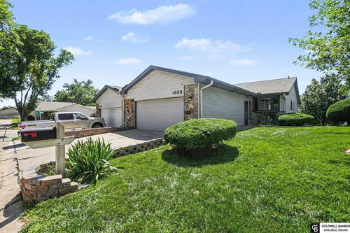 1858 N 93rd Ct, Omaha, NE, 68114-1204 | Card Image