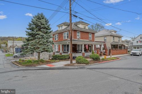 176/184 Wilkes Street, BERKELEY SPRINGS, WV, 25411 | Card Image