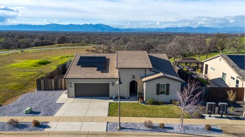 4510 Pleasant Hills Dr, Anderson, CA, 96007-5004 | Card Image