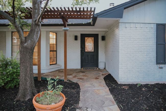 312 Perkins Rd, House other with 3 bedrooms, 2 bathrooms and null parking in Krugerville TX | Image 5