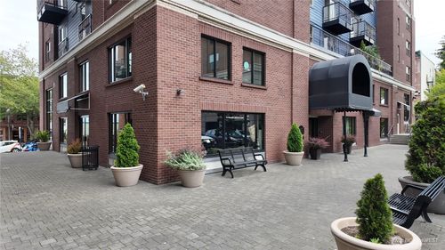 602-960 Harris Ave, Bellingham, WA, 98225-7009 | Card Image