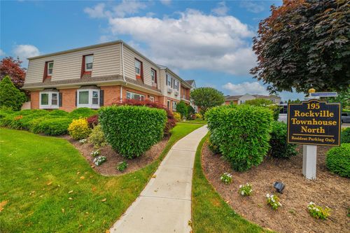 apt-23-195 N Centre Ave, Rockville Centre, NY, 11570-3643 | Card Image