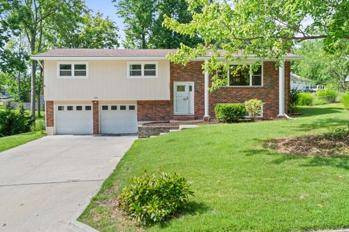 1305 Jake Ln, COLUMBIA, MO, 65203-0815 | Card Image