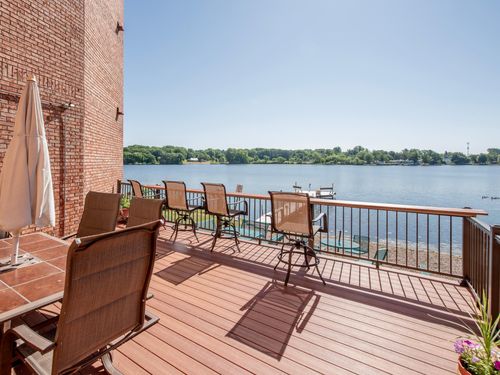 apt-403-329 Geneva Ave N, Oakdale, MN, 55128-6418 | Card Image