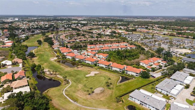301B2 - 301 Ravinia Cir, Condo with 3 bedrooms, 2 bathrooms and null parking in VENICE FL | Image 54