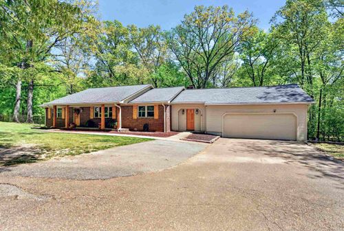 6815 Whippoorwill Rd, Olive Branch, MS, 38654-9350 | Card Image