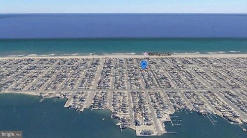 813 N Central Avenue, Surf City, NJ, 08008 | Card Image