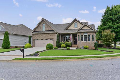 312 Laguna Lane, Simpsonville, SC, 29680 | Card Image