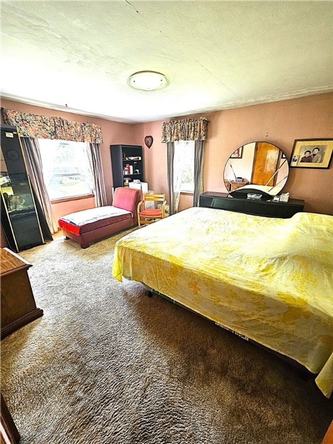 5615 Kemerer Hollow Rd, House other with 3 bedrooms, 3 bathrooms and 2 parking in Export PA | Image 18