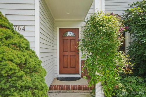 764 Vanessa Ln, Branchburg, NJ, 08853-4102 | Card Image