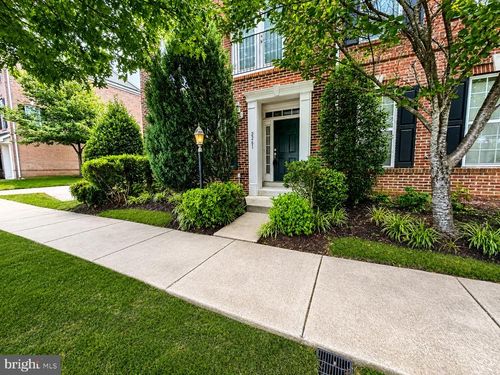 2261 Potomac Club Parkway, WOODBRIDGE, VA, 22191 | Card Image
