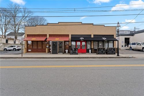 382 Thames St, Bristol, RI, 02809-1932 | Card Image