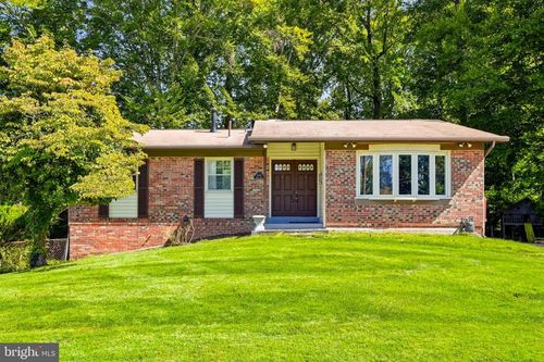 4401 Bestor Dr, ROCKVILLE, MD, 20853-2137 | Card Image