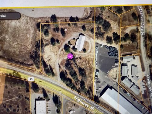 40163 Highway 49, Oakhurst, CA, 93644-9560 | Card Image