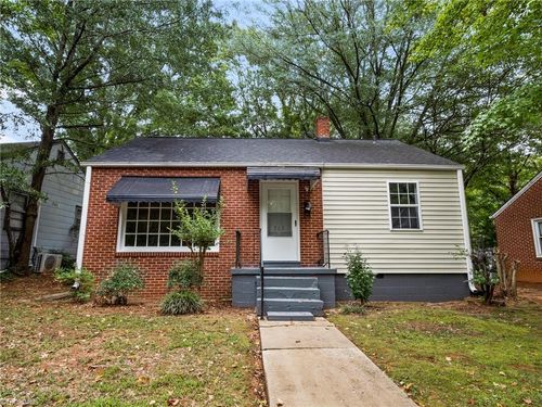 717 Magnolia St, Winston-Salem, NC, 27103-3514 | Card Image